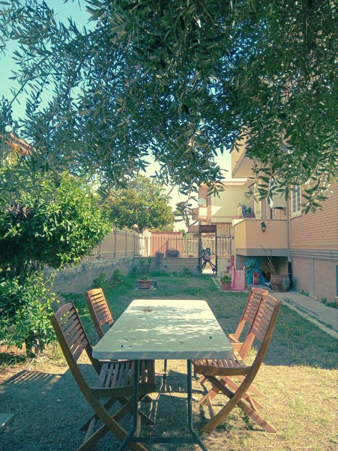 Casa Flora Appartamento Con Giardino Φιουμιτσίνο Εξωτερικό φωτογραφία